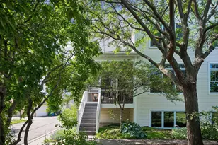 2433 Columbus Ct, Minneapolis, MN 55404 - Photo 1