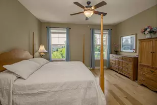 10709 Kingsfield Ln, Woodbury, MN 55129 - Photo 23