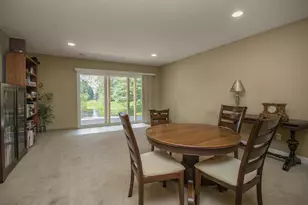 10709 Kingsfield Ln, Woodbury, MN 55129 - Photo 33