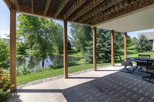 10709 Kingsfield Ln, Woodbury, MN 55129 - Photo 41