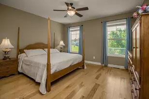 10709 Kingsfield Ln, Woodbury, MN 55129 - Photo 21