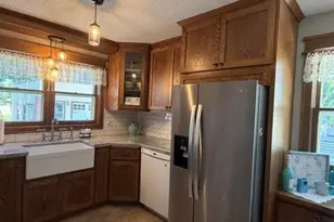 611 N Marshall Ave, Litchfield, MN 55355 - Photo 5