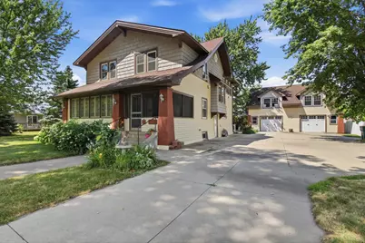 611 N Marshall Avenue, Litchfield, MN 55355 - Photo 1