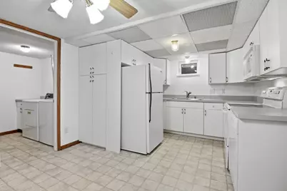 611 N Marshall Avenue, Litchfield, MN 55355 - Photo 29