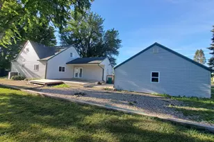 705 Glenview Dr, Albert Lea, MN 56007 - Photo 3