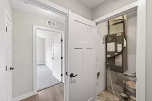 7255 Hawthorne Ct, North Branch, MN 55056 - Photo 23