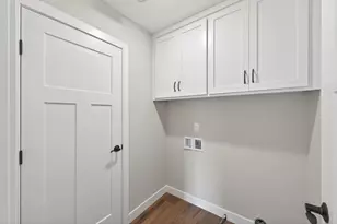 7255 Hawthorne Ct, North Branch, MN 55056 - Photo 21