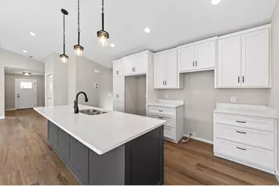 7255 Hawthorne Court, North Branch, MN 55056 - Photo 9