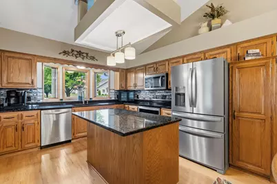 2751 Rivers Bluff Lane, Anoka, MN 55303 - Photo 5