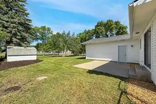 2403 18th St S, Moorhead, MN 56560 - Photo 31