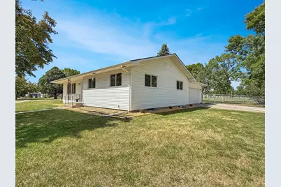 2403 18th Street S, Moorhead, MN 56560 - Photo 1