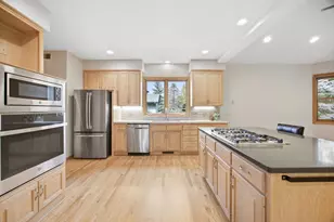 4320 Vinewood Ln N, Plymouth, MN 55442 - Photo 23