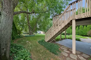 10441 Lee Dr, Eden Prairie, MN 55347 - Photo 43