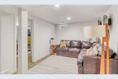 2402 Broadway N, Fargo, ND 58102 - Photo 29