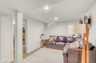 2402 Broadway N, Fargo, ND 58102 - Photo 29