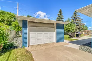 2402 Broadway N, Fargo, ND 58102 - Photo 47