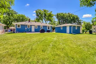2402 Broadway N, Fargo, ND 58102 - Photo 45