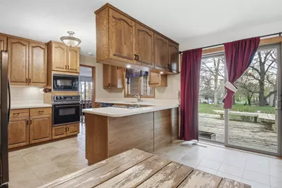 2932 N Plum Tree Circle, Menomonie, WI 54751 - Photo 11