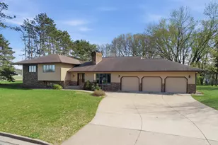 2932 N Plum Tree Circle, Menomonie, WI 54751 - Photo 41