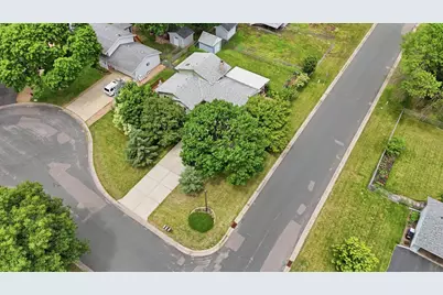 10824 95th Place N, Maple Grove, MN 55369 - Photo 25