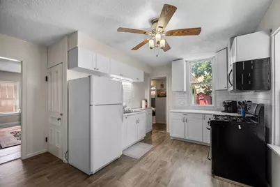 665 5th Street E, Saint Paul, MN 55106 - Photo 9
