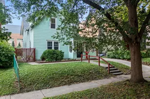 665 5th St E, Saint Paul, MN 55106 - Photo 3