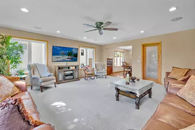 343 Pierce Street NE, Minneapolis, MN 55413 - Photo 13