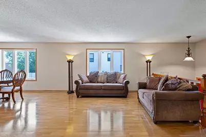 343 Pierce Street NE, Minneapolis, MN 55413 - Photo 3