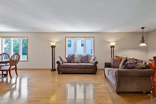 343 Pierce St NE, Minneapolis, MN 55413 - Photo 3