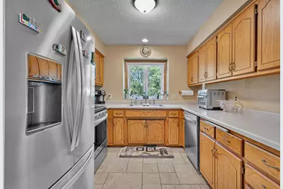 343 Pierce Street NE, Minneapolis, MN 55413 - Photo 7
