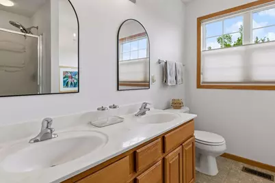 9993 Pincherry Lane, Eden Prairie, MN 55347 - Photo 23