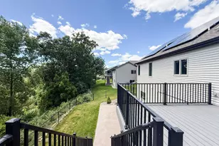 3927 Stone Point Dr NE, Rochester, MN 55906 - Photo 27