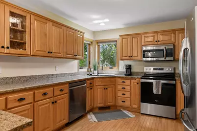 4208 Walnut Road, Saint Bonifacius, MN 55375 - Photo 11