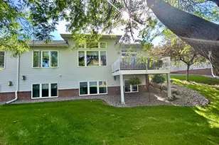 15139 Claret Cir, Rosemount, MN 55068 - Photo 5