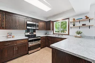 18777 81st Pl N, Maple Grove, MN 55311 - Photo 9