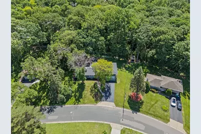 8435 Wesley Drive, Golden Valley, MN 55427 - Photo 47