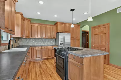 1415 Cottage Lane SE, Owatonna, MN 55060 - Photo 9