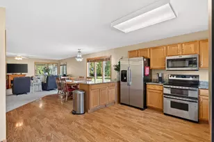 419 Pine Ct, Saint Croix Falls, WI 54024 - Photo 5