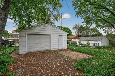 1067 Wilson Avenue, Saint Paul, MN 55106 - Photo 21
