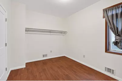 1067 Wilson Avenue, Saint Paul, MN 55106 - Photo 9