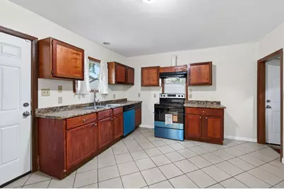 1067 Wilson Avenue, Saint Paul, MN 55106 - Photo 11