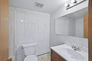 1067 Wilson Ave, Saint Paul, MN 55106 - Photo 15