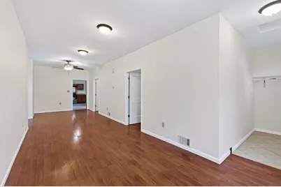 1067 Wilson Avenue, Saint Paul, MN 55106 - Photo 7