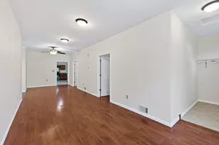 1067 Wilson Ave, Saint Paul, MN 55106 - Photo 7