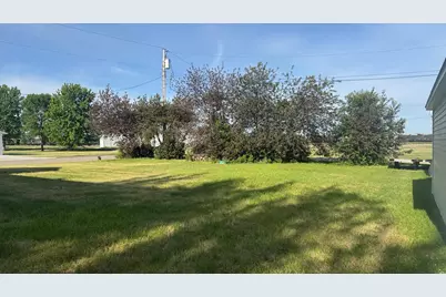 723 3rd Street SE, Barnesville, MN 56514 - Photo 17