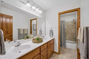 9858 Vagabond Ln N, Maple Grove, MN 55311 - Photo 25