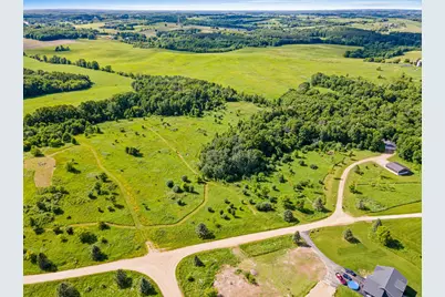 180 Surrey Ridge Trail, Glenwood City, WI 54013 - Photo 3