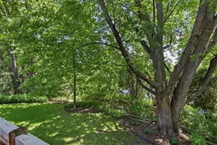 9953 Starlight Dr, Woodbury, MN 55125 - Photo 45