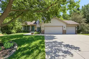 9953 Starlight Dr, Woodbury, MN 55125 - Photo 51