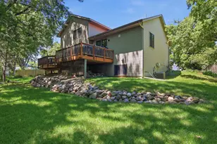 9953 Starlight Dr, Woodbury, MN 55125 - Photo 37
